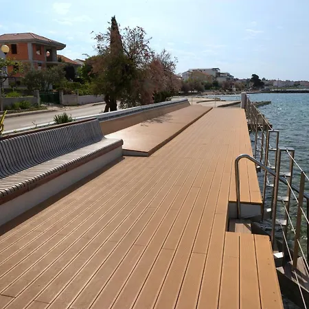 Family Friendly House With A Parking Space - Diklo, - 22477 Σπίτι διακοπών Ζαντάρ