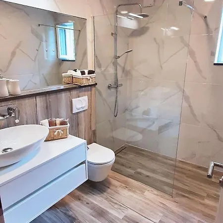 Family Friendly House With A Parking Space - Diklo, - 22477 Σπίτι διακοπών *