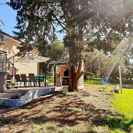 Family Friendly House With A Parking Space - Diklo, - 22477 *