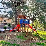 Vakantiehuis Family Friendly House With A Parking Space - Diklo, - 22477