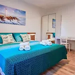 Family Friendly House With A Parking Space - Diklo, - 22477 Zadar