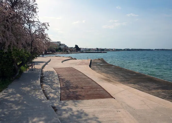 Family Friendly House With A Parking Space - Diklo, - 22477 Дом отдыха *