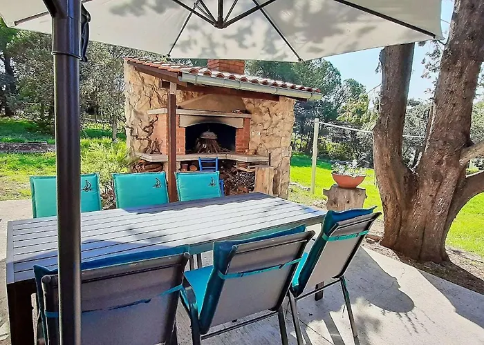 Дом отдыха Family Friendly House With A Parking Space - Diklo, - 22477 Задар