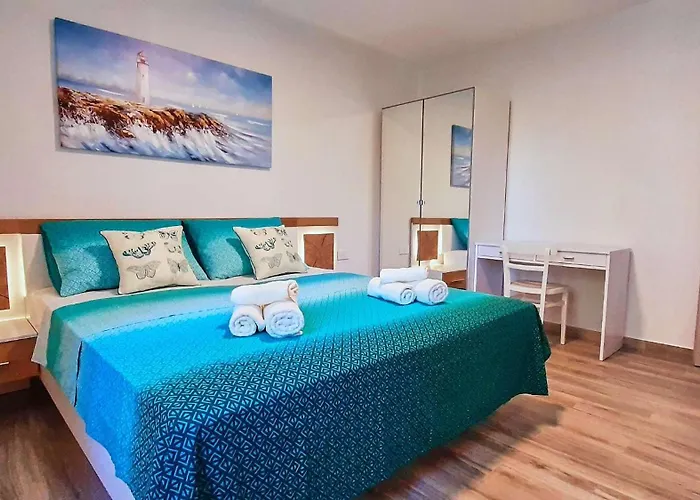 Family Friendly House With A Parking Space - Diklo, - 22477 Zadar